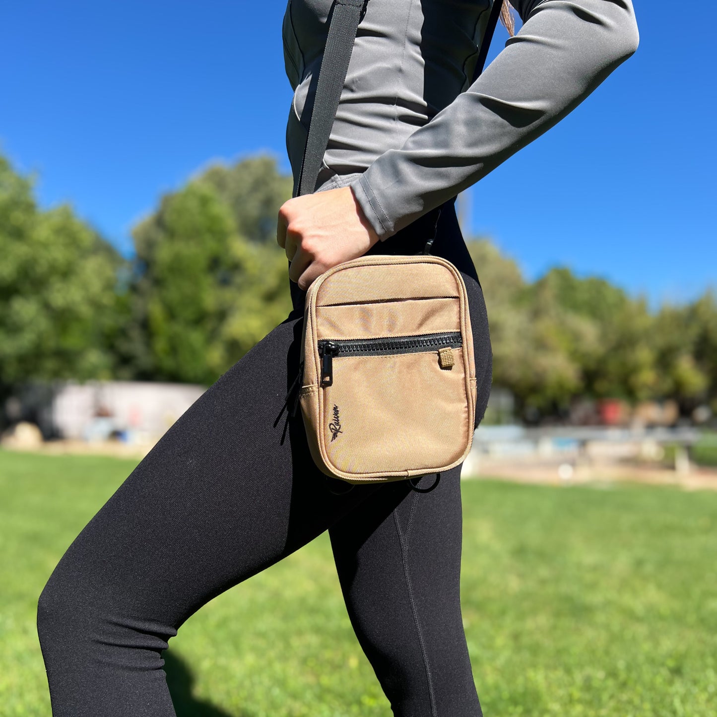 Tan Crossbody w/Tumbler Belt